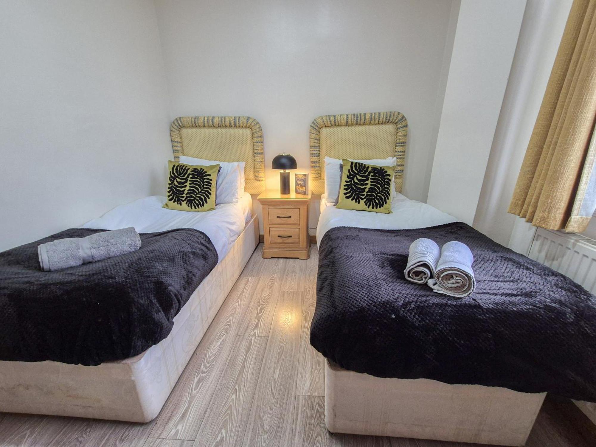 Cosy 4-Bedroom, 2-Bathroom Flat With Ac In Marylebone, Paddington, Hyde Park Apartment *