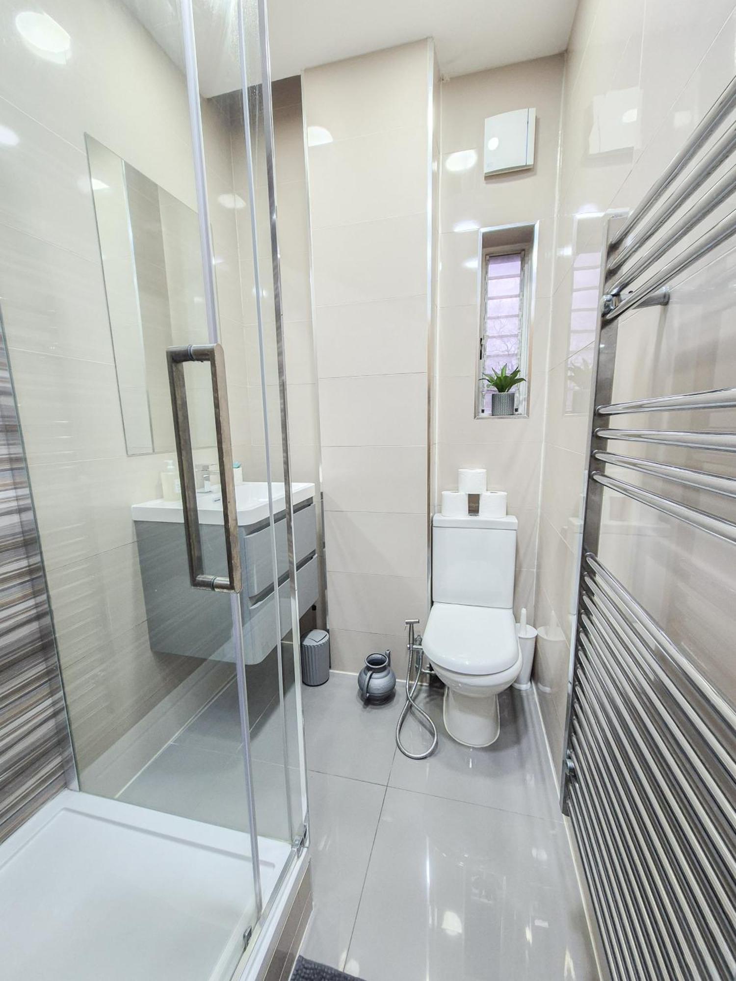 Cosy 4-Bedroom, 2-Bathroom Flat With Ac In Marylebone, Paddington, Hyde Park *